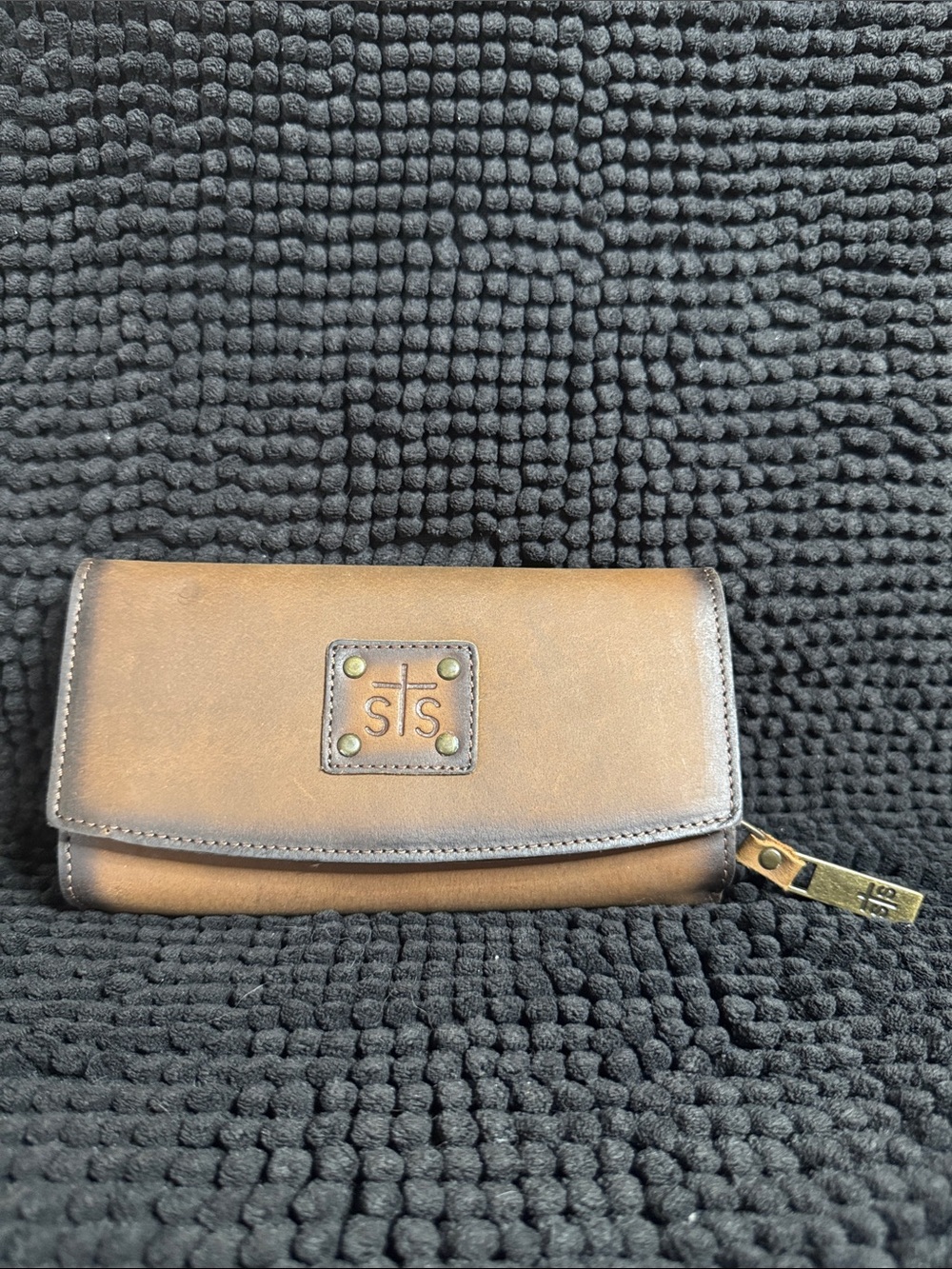 STS Ranchwear Brown Leather Trifold Plus Wallet